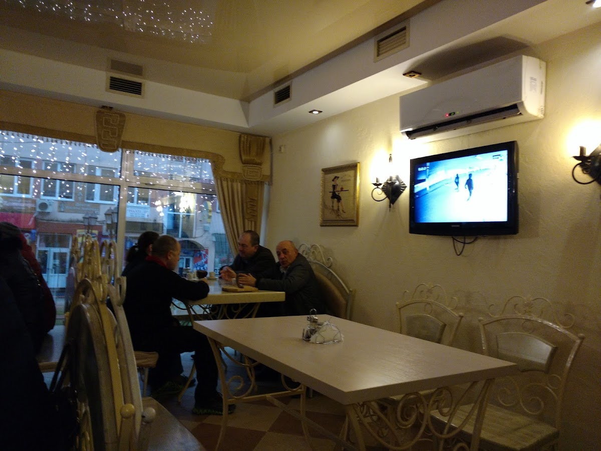 Zolotyy Lev Photos 2